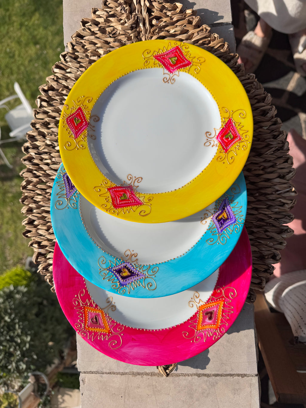 Assiette plate - Porcelaine de Limoges peinte à la main