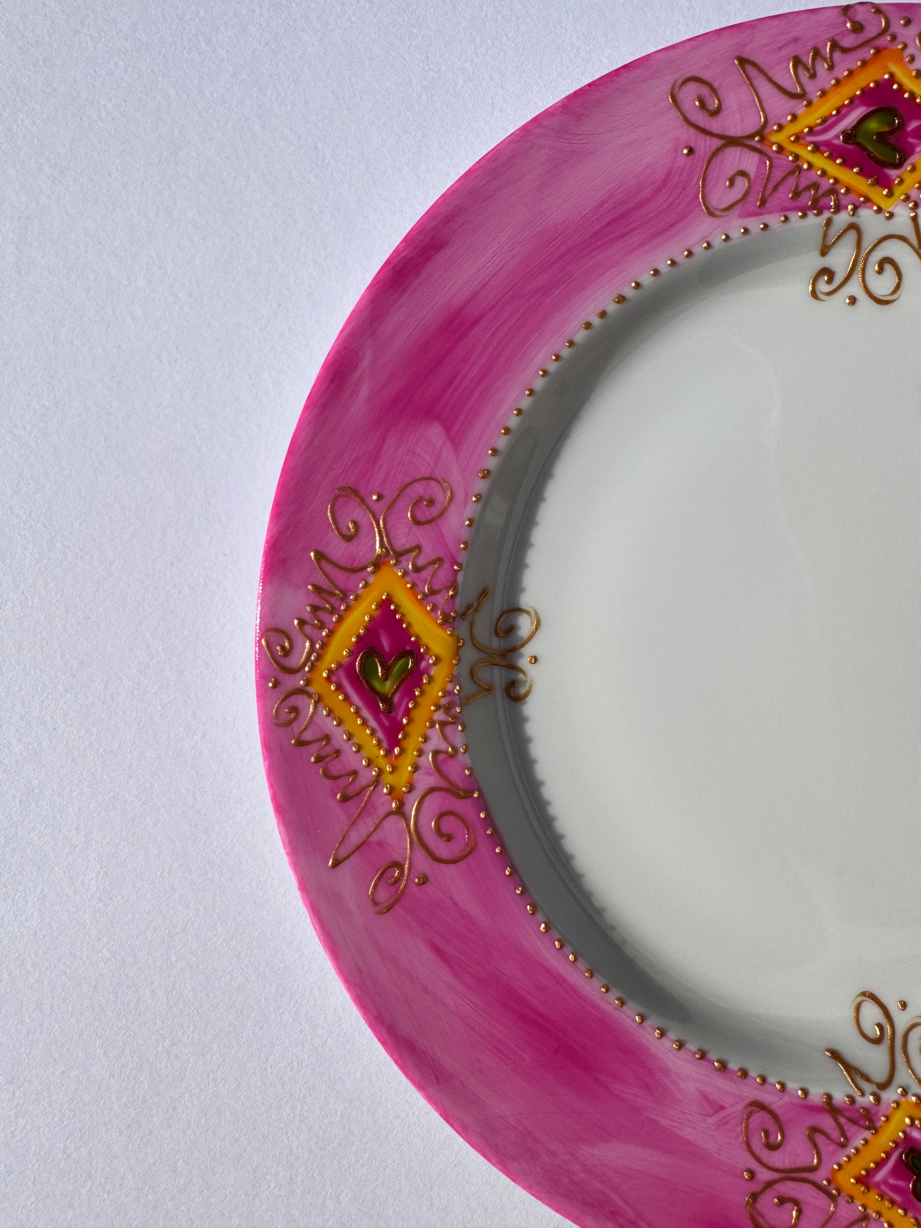 Assiette plate - Porcelaine de Limoges peinte à la main